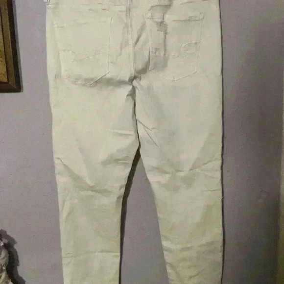 American eagle distressed jeans - Picture 2 of 6